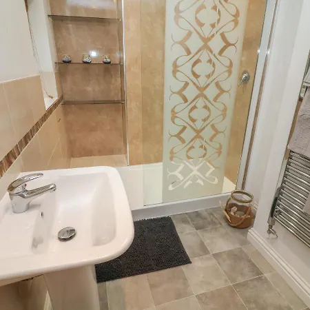 2 Eden Apartmán